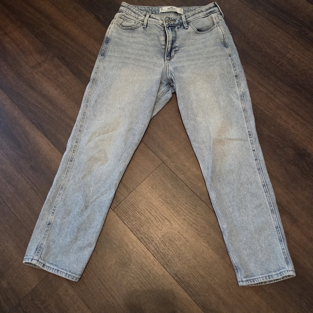 Hollister High Rise Light Blue Jeans